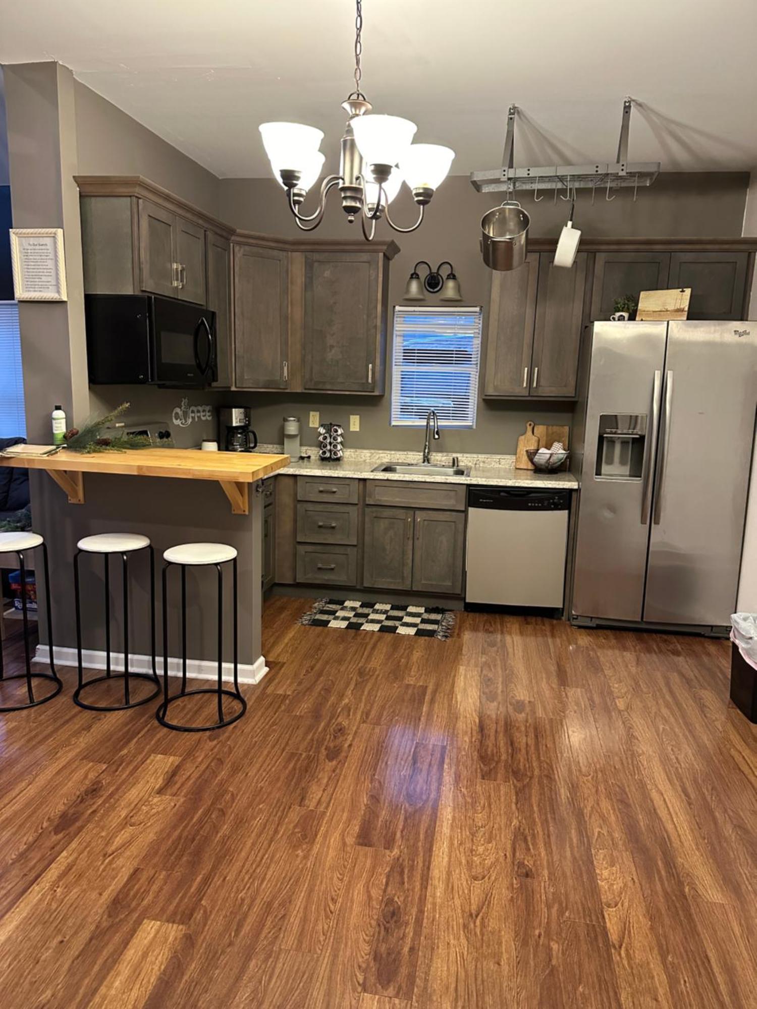 Driftwood Cottage With Hot Tub On Lake Cumberland Russell Springs Extérieur photo